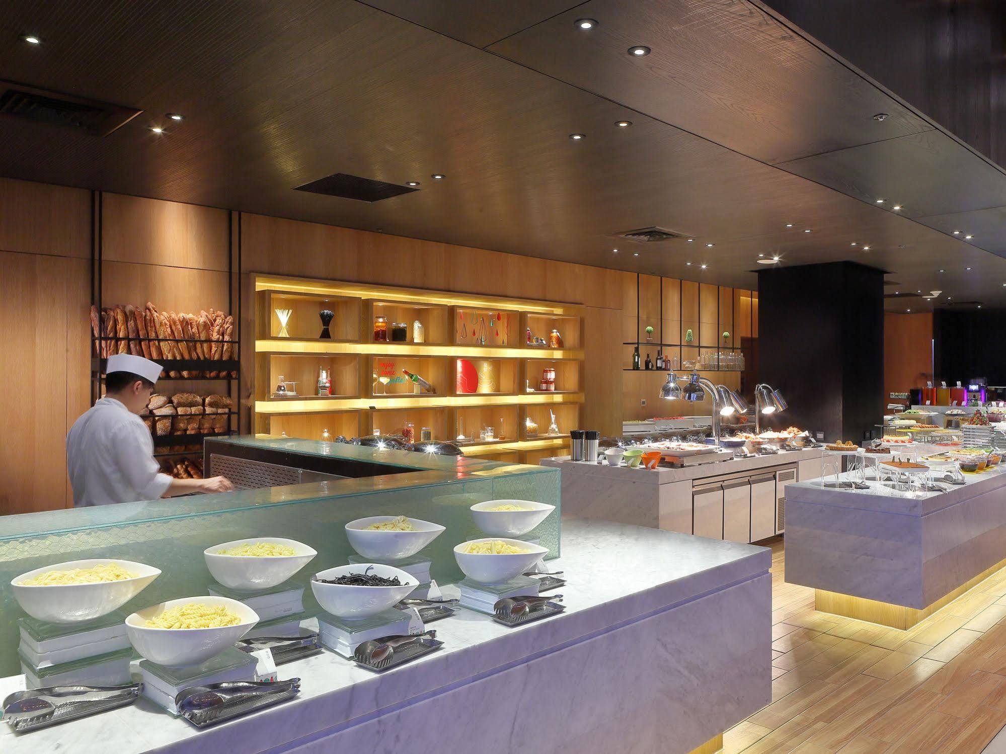 The Place Tainan Exterior photo